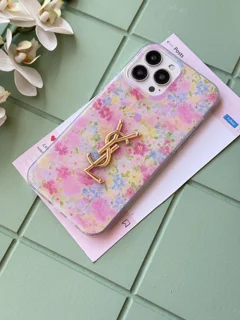 قاب گوشی Pink Garden آیفون | طرح باغ گل صورتی