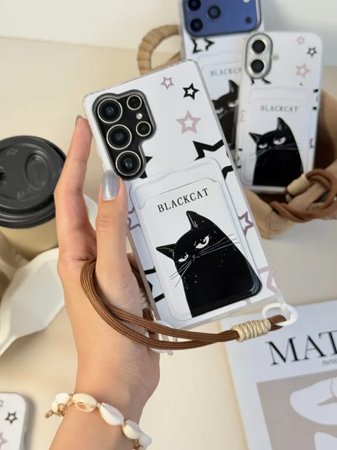 قاب گوشی Black Cat جاکارتی دار سامسونگ | کاور سفید فانتزی با بند دو قلاب